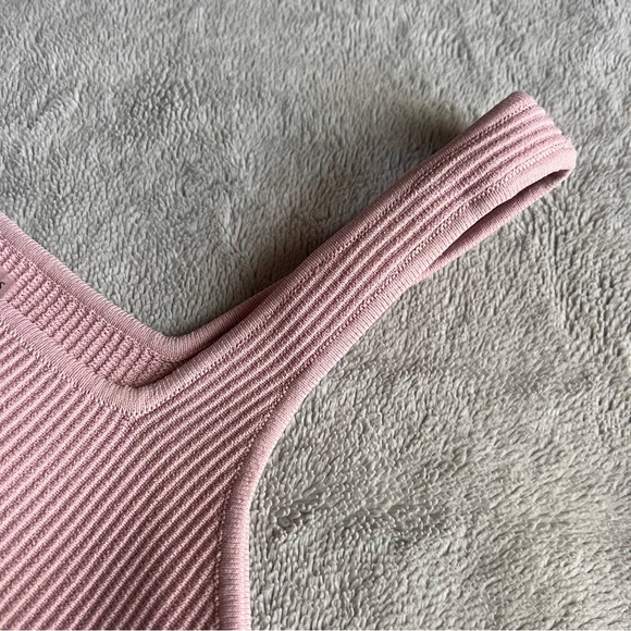 NWT Bluivy Essential Ribbed Knit Sleeveless Tank Top Lavender Blush Dusty Pink - Picture 6 of 12
